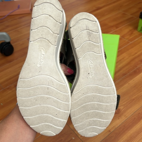 Clarks Aritsan Collectiom • Palm Shine Wedge Sandal • Size 8.5 - Picture 4 of 6